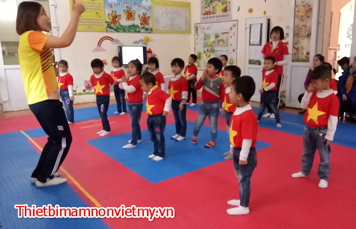 Giáo án phát triển thể chất cho trẻ mầm non cho trẻ 4 đến 5 tuổi