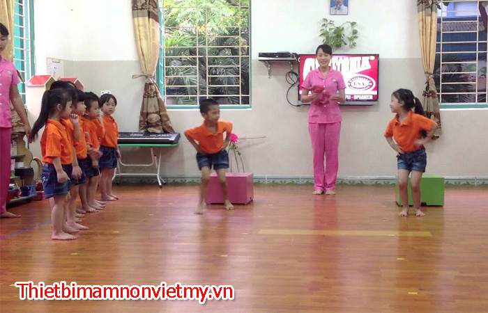 Giáo án phát triển thể chất cho trẻ mầm non cho trẻ 4 đến 5 tuổi