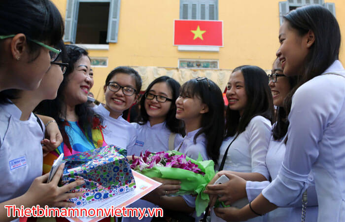 Y Nghia Ngay Nha Giao Viet Nam 20 Thang 11 20